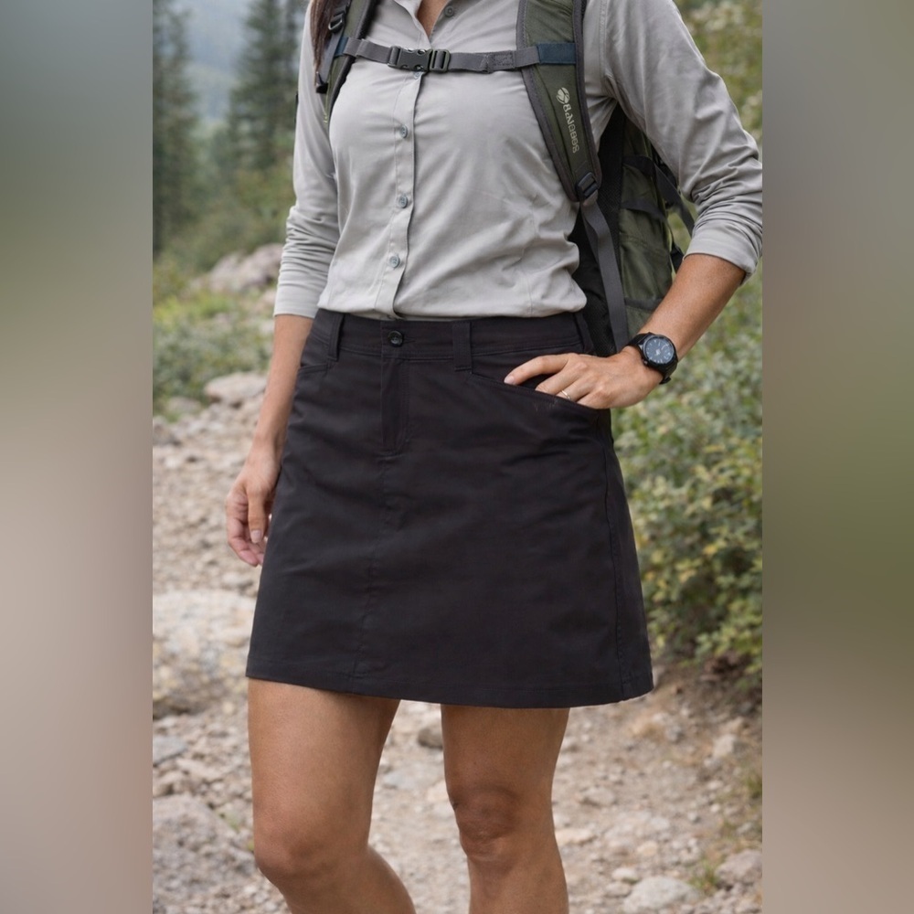 Eddie Bauer Womens Adventurer 2.0 Skort Sz 4 Black Hiking UPF 50 Water Resistant